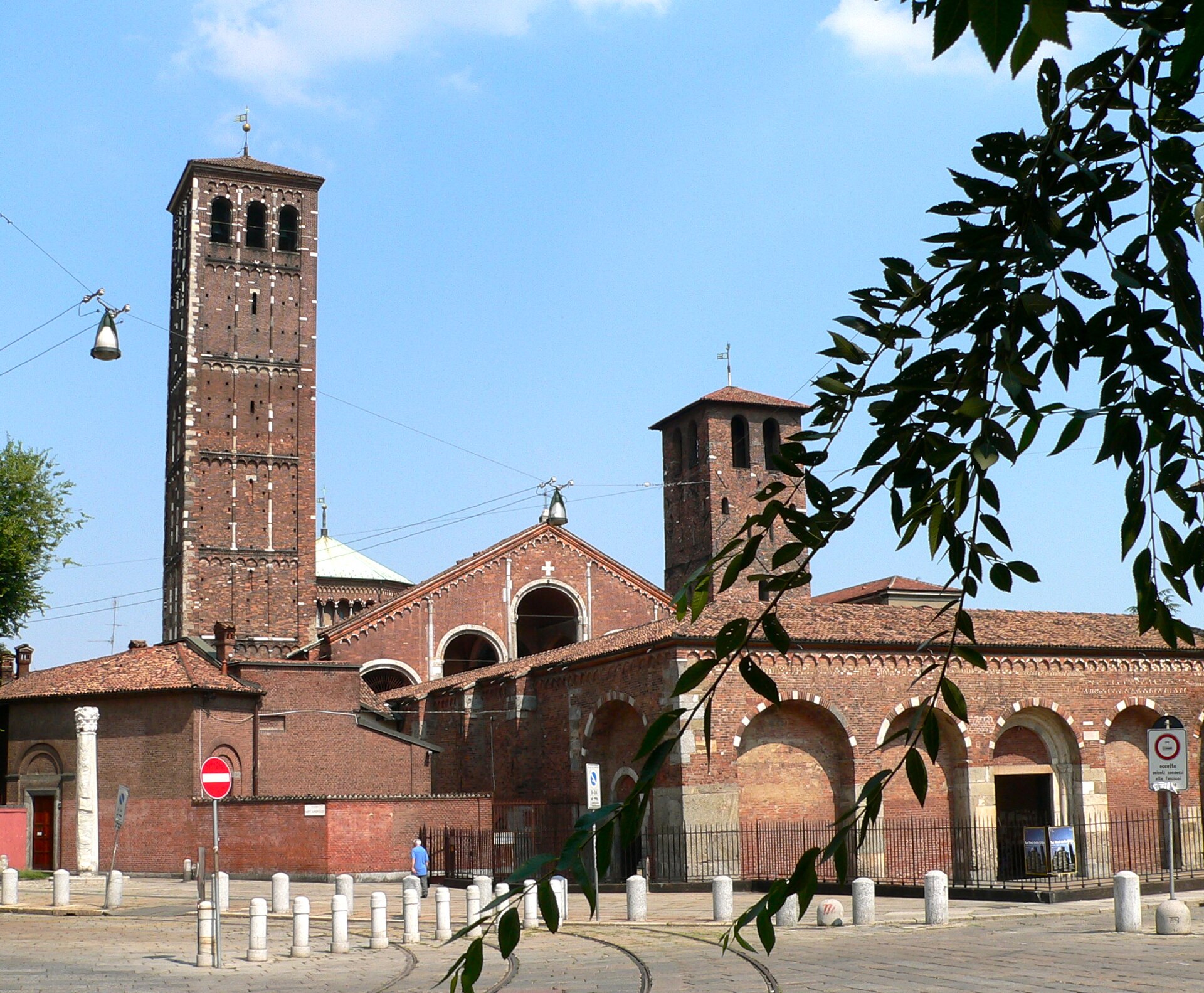 Basilica di Sant'Ambrogio - Image 1