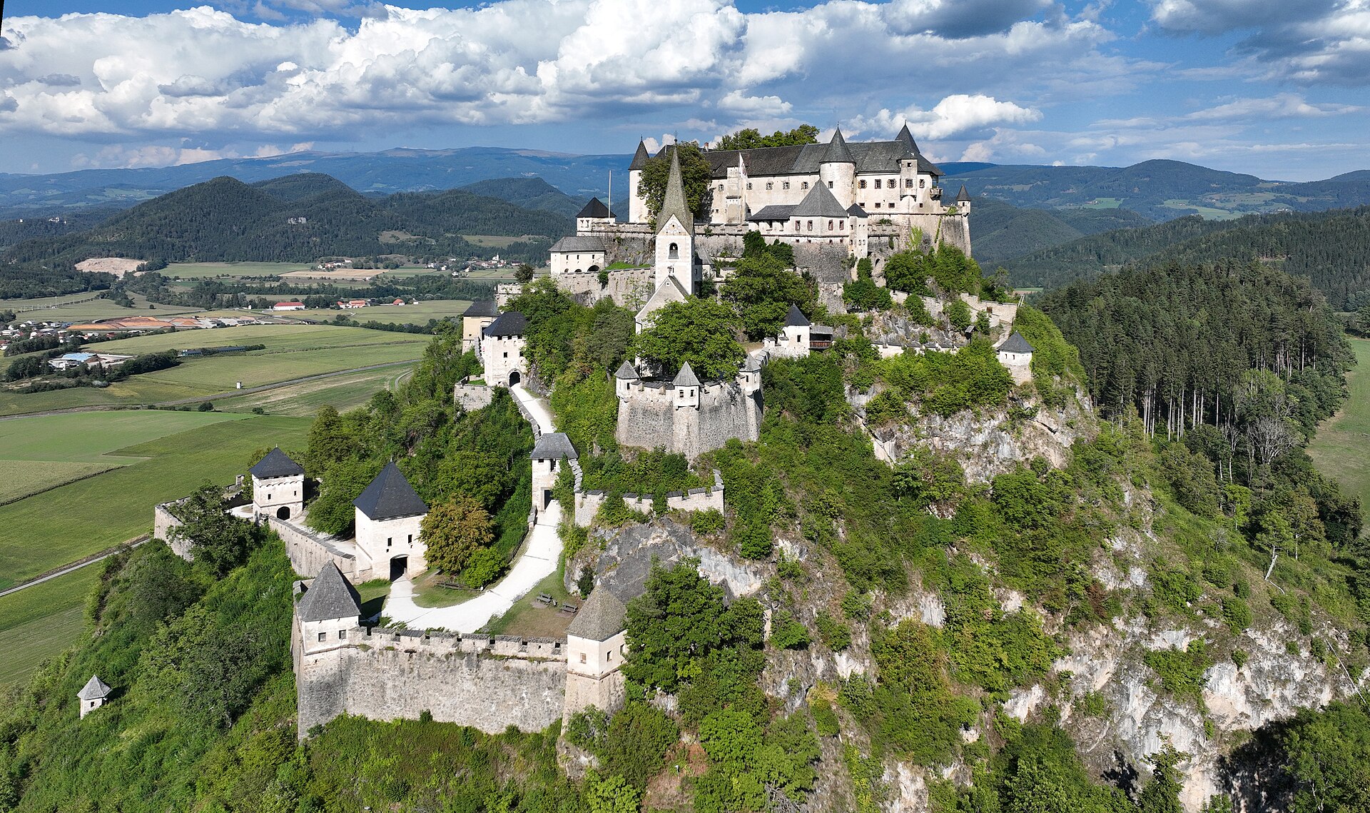 Burg Hochosterwitz - Image 1